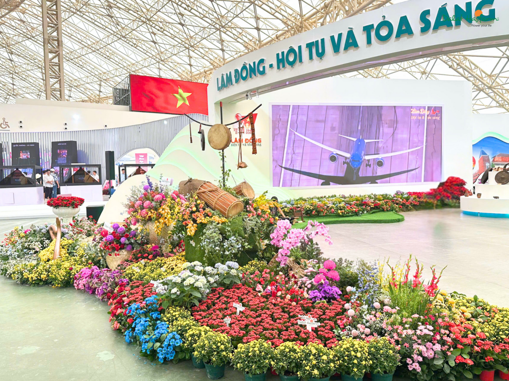 Dalat Hasfarm đồng hành cùng gian trưng bày tỉnh Lâm Đồng tại Triển lãm Thành tựu Đất nước
